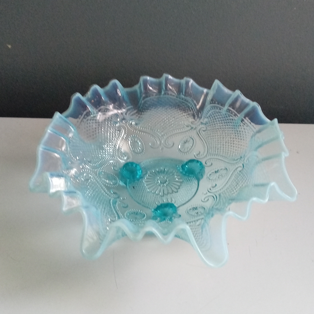 Vintage Blue Opalescent Glass‎ Footed Ruffled Candy Dish Bowl